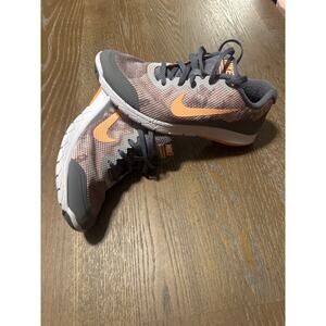 Nike Flex Experience Woman's Size 7.5